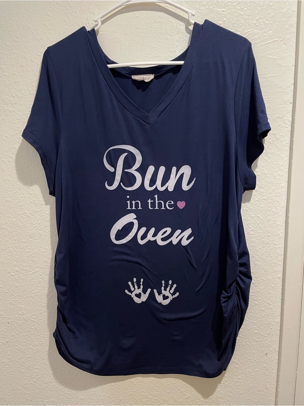 French Pastry "Bun In The Oven" Ruched Maternity Top XL 💕🤰